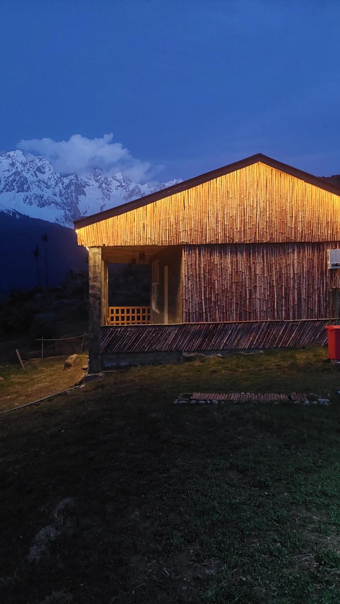 Khana Badosh Resort Kalam Exterior foto